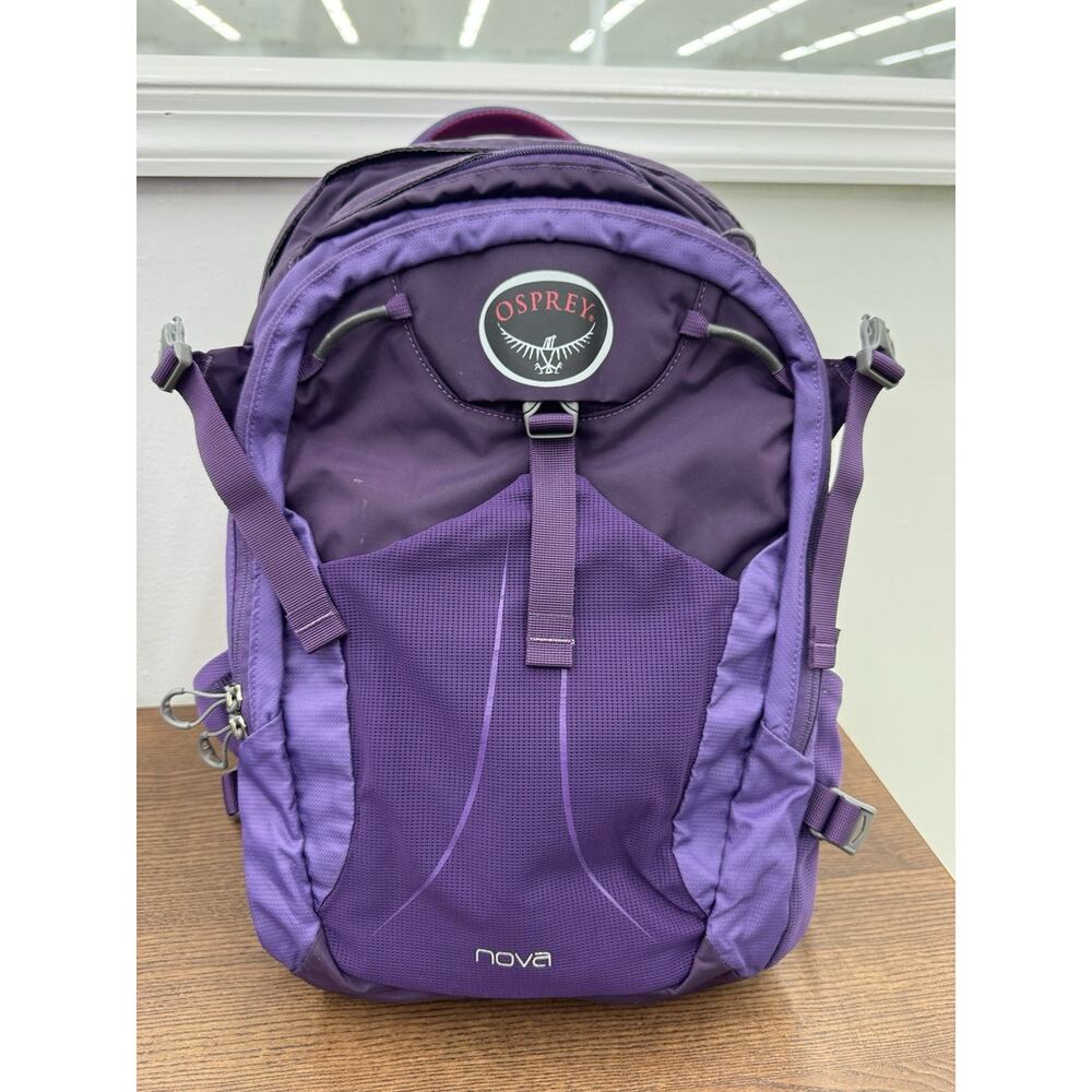 Osprey Nova Maroon Plum Backpack (pu2000thrifty